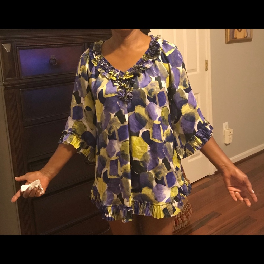 Alfani Brightly colored fun Blouse.